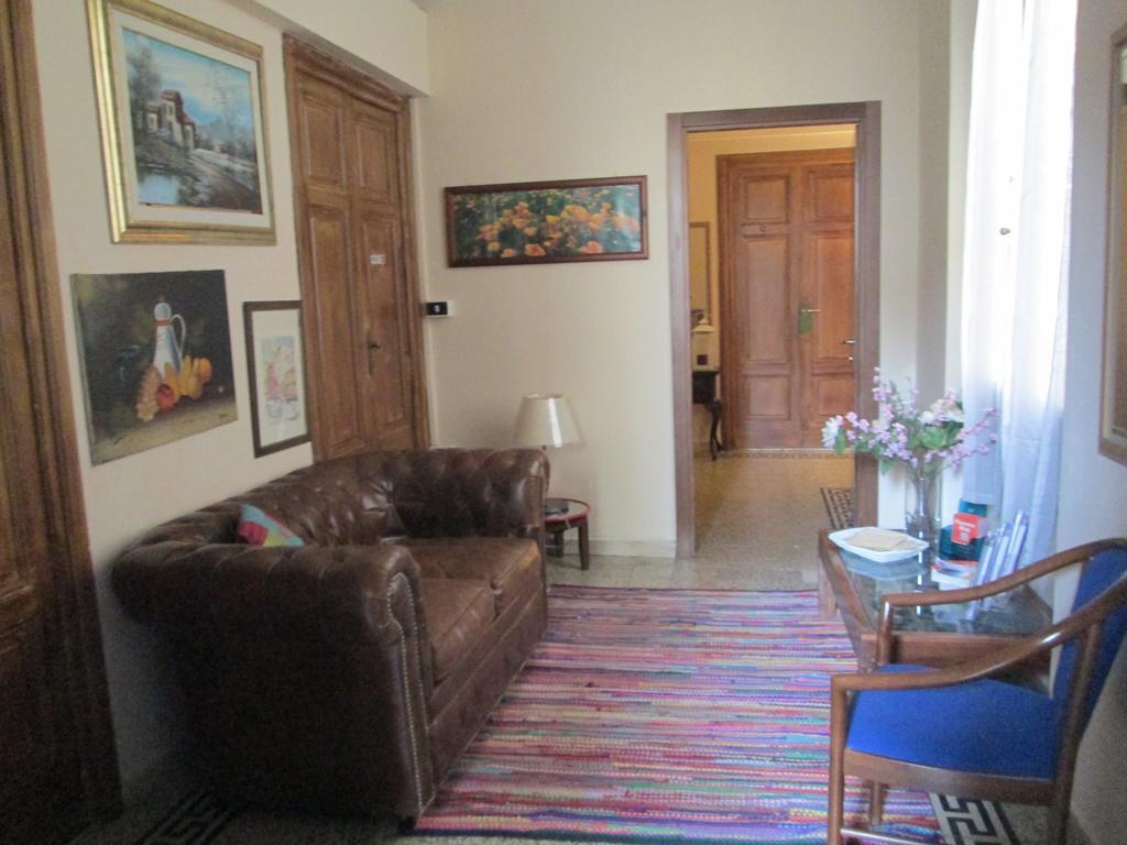 Astrid Hotel Флоренция Экстерьер фото