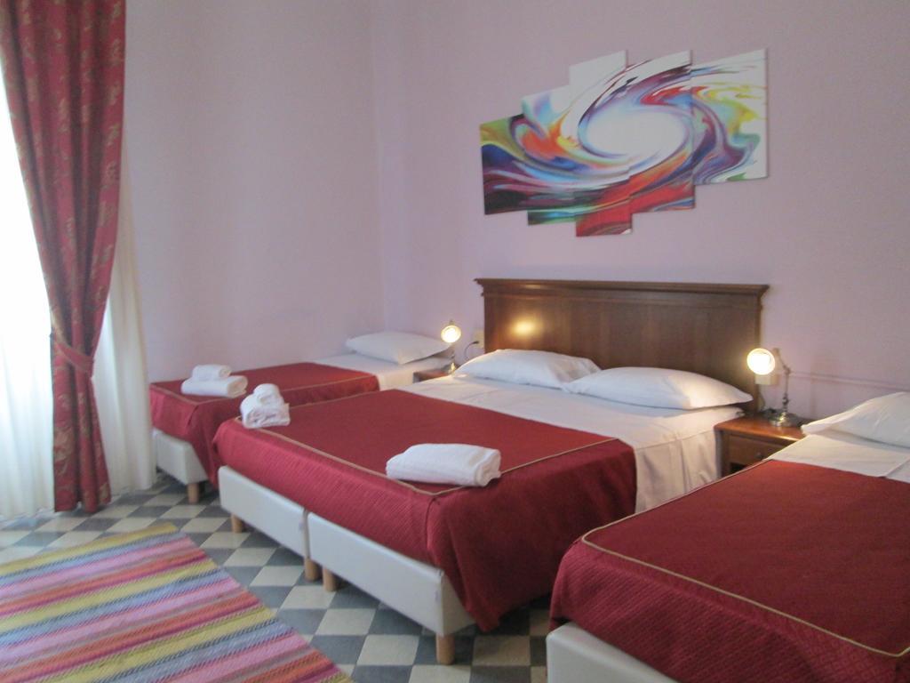 Astrid Hotel Флоренция Экстерьер фото